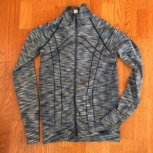 Zip up running shirt